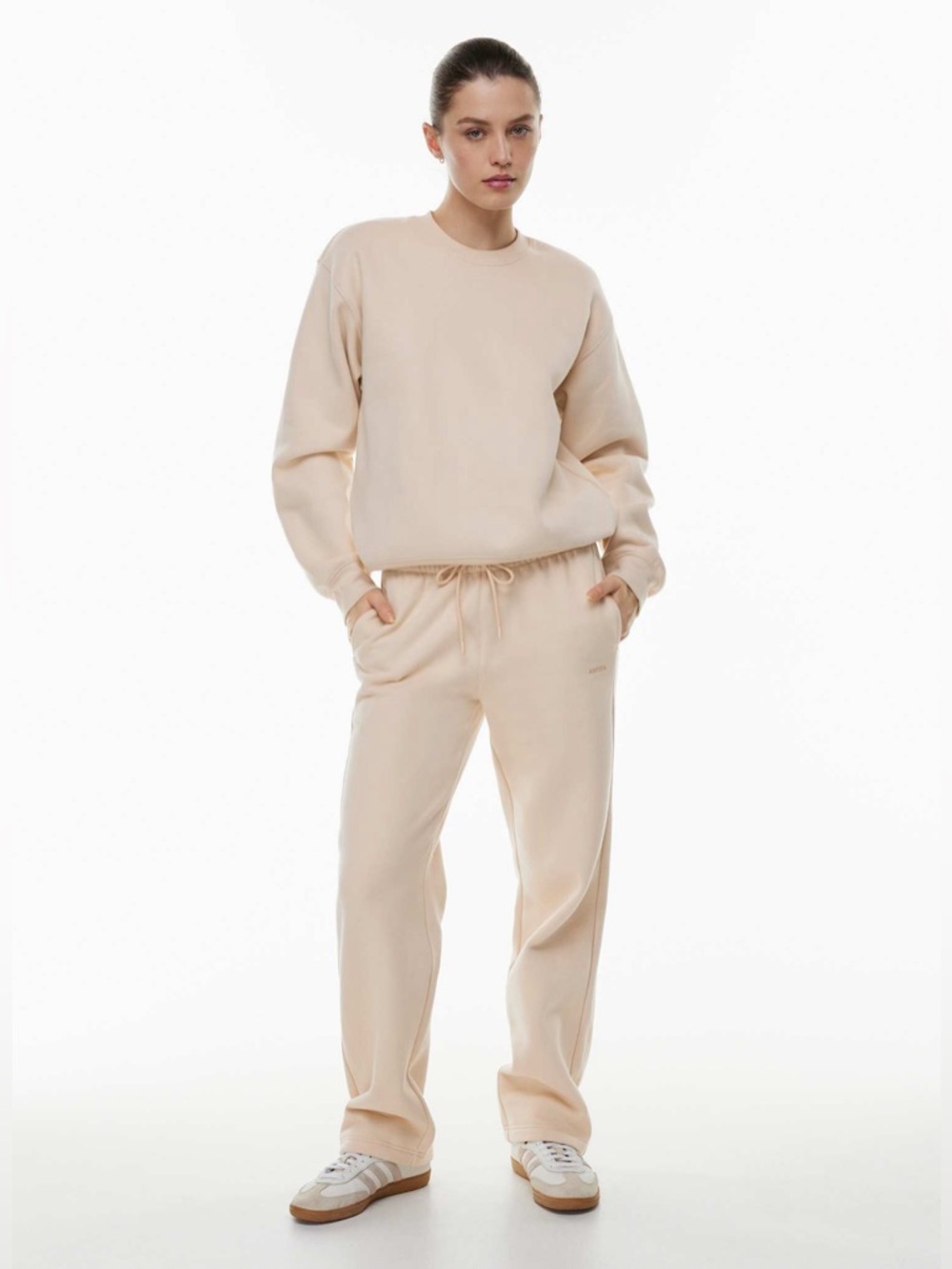 Aritzia Cozy Fleece Boyfriend Straight Sweatpant Soft Almond Beige
